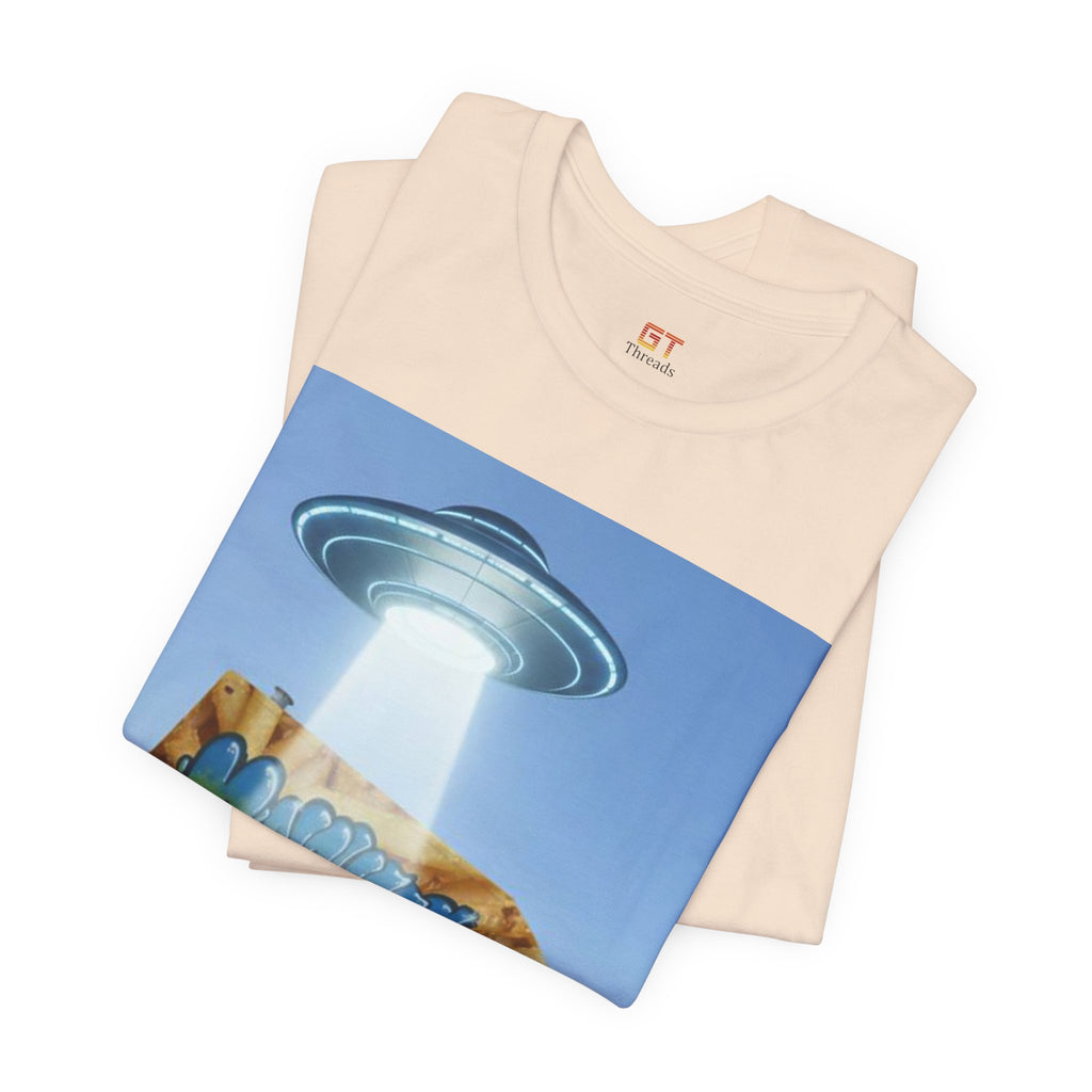 Alien Food Truck Graphic Tee — Retro UFO Abduction Street Art T-Shirt