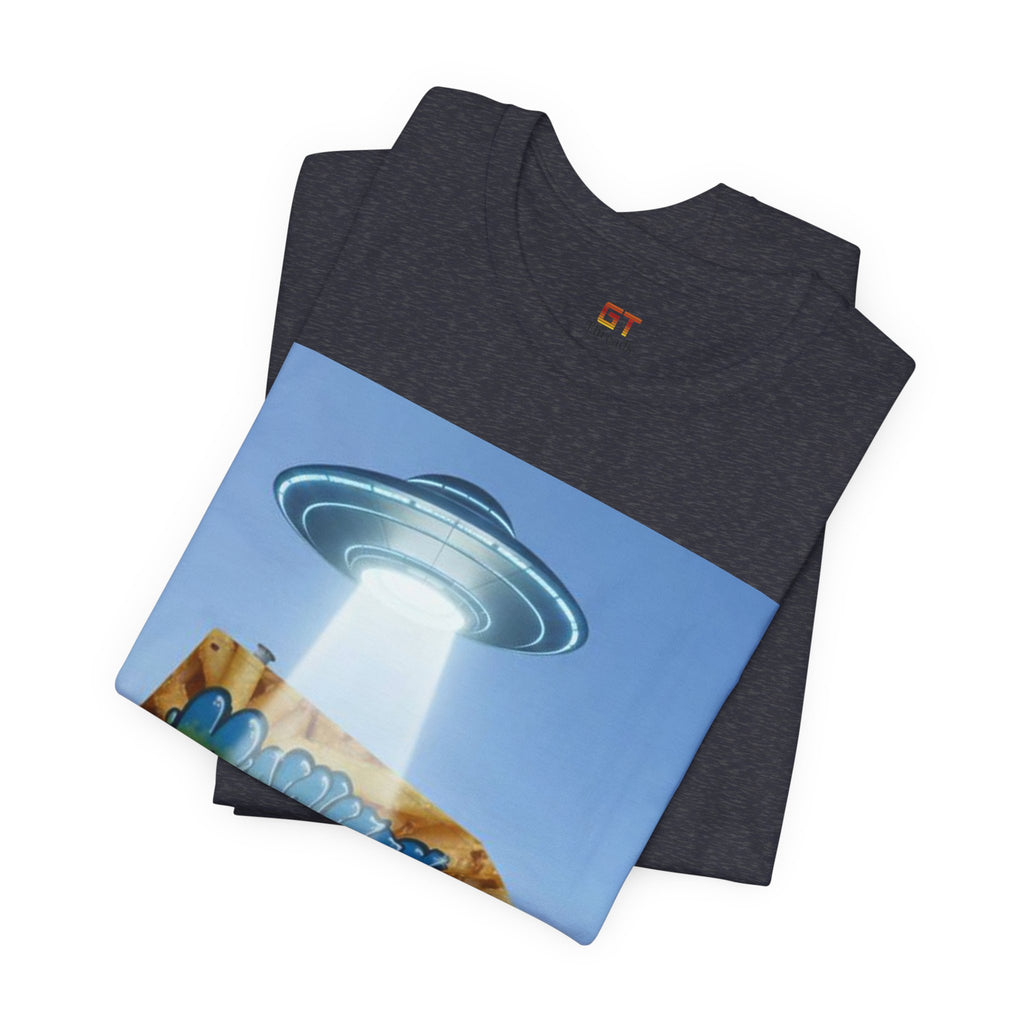 Alien Food Truck Graphic Tee — Retro UFO Abduction Street Art T-Shirt