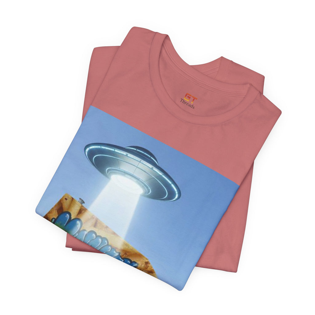 Alien Food Truck Graphic Tee — Retro UFO Abduction Street Art T-Shirt